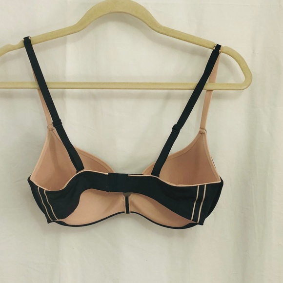CHANTELLE BRA SIZE 36C - Picture 3 of 3